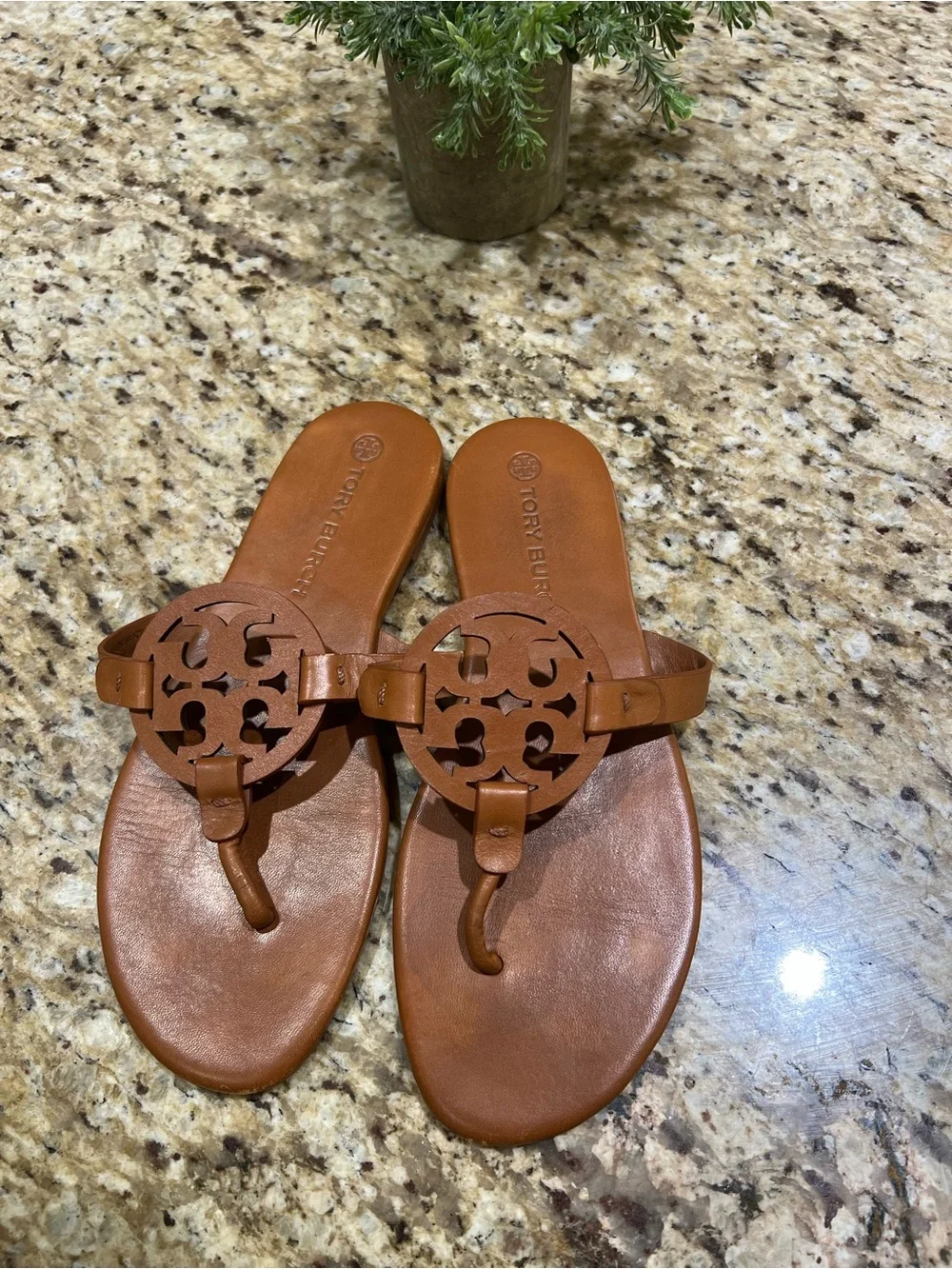 Tory Burch Miller Cognac Leather Thong Sandals 8.5M